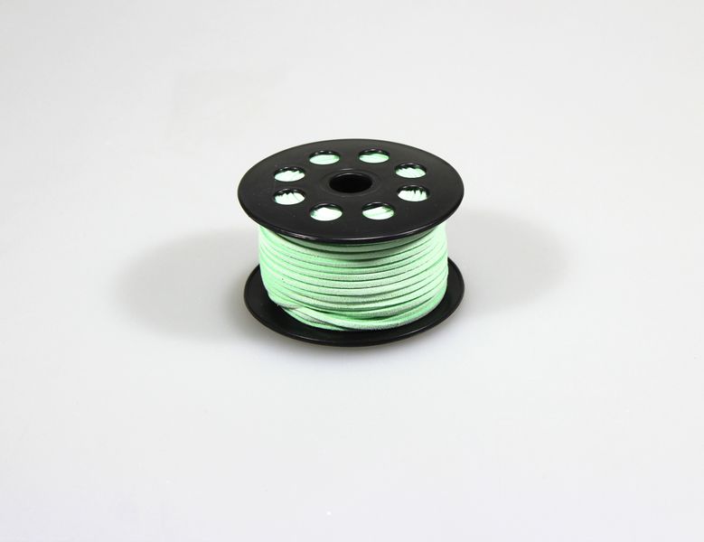 Шнур кожаный декоративный 2мм х 50м мятний Зеленый Unison (R.YPS Light green) Шнур кожаный декоративный 2мм х 50м мятний Зеленый Unison (R.YPS Light green)