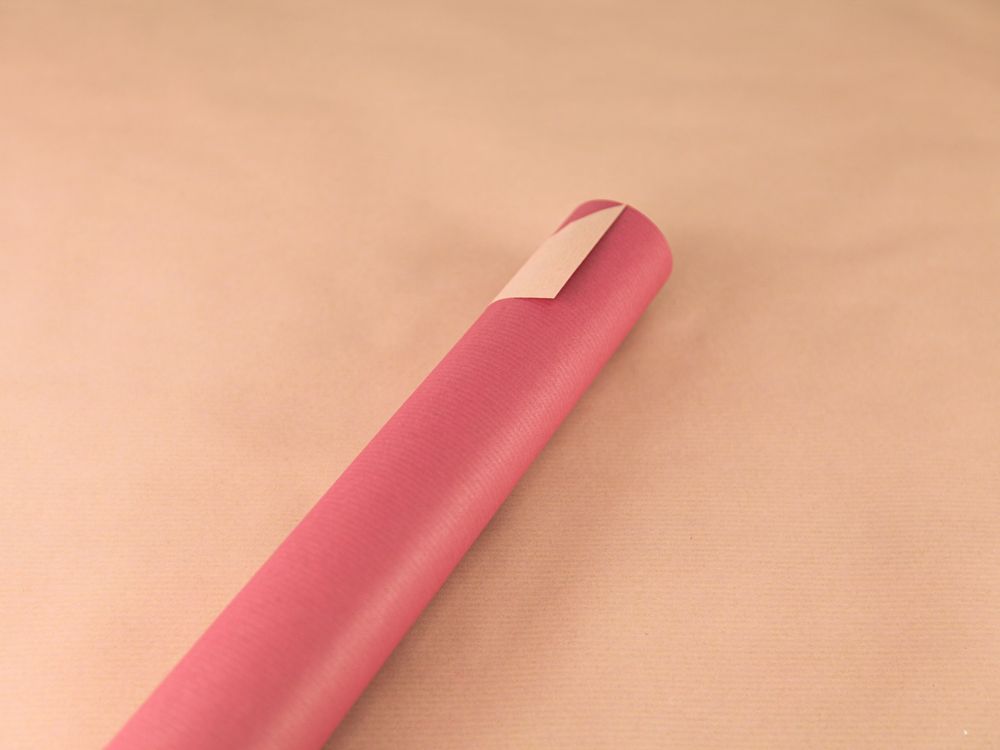 Бумага упаковочная крафт-двосторонний 0,7 х 7м (Пт 852.6) Бумага упаковочная крафт-двосторонний 0,7 х 7м (Пт 852.6)