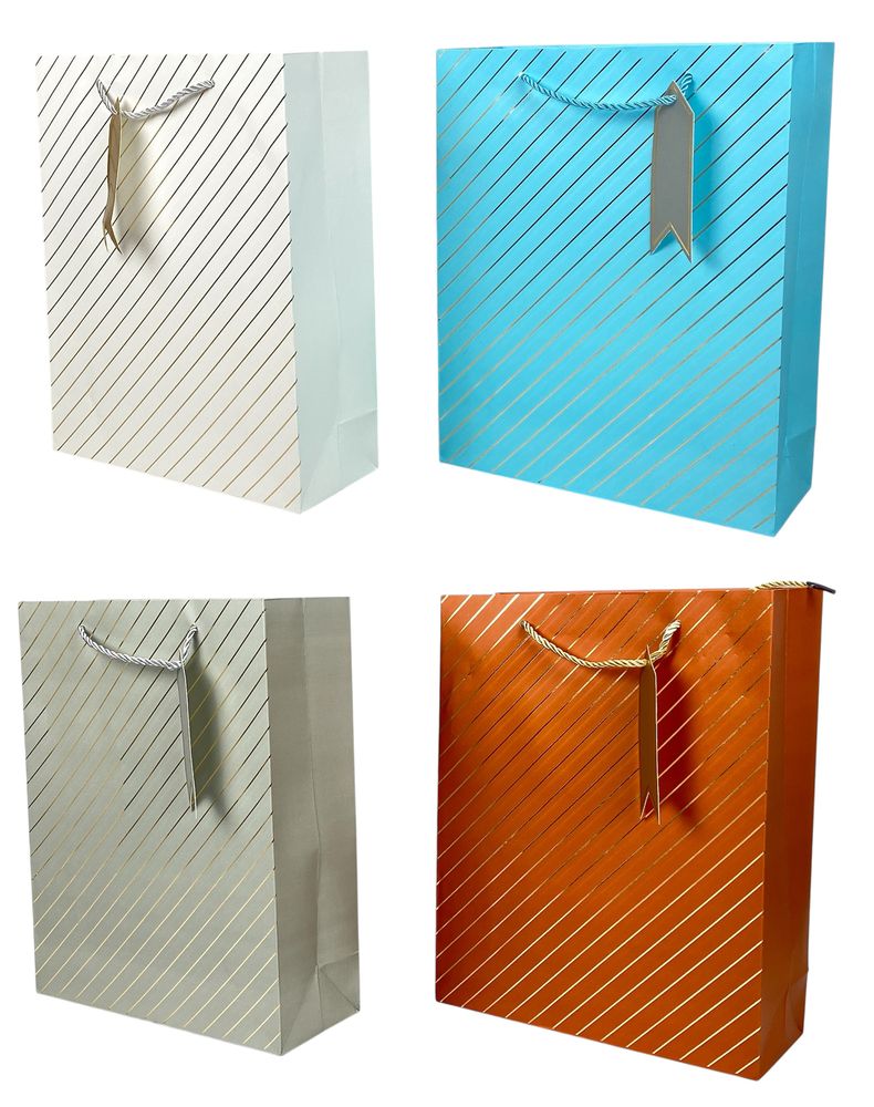 Пакет подарочный 210гр, 18 х 23 х 10см (Y5851S) Пакет подарочный 210гр, 18 х 23 х 10см (Y5851S)